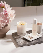 Load image into Gallery viewer, Ecoya Sweet Pea and Jasmine Natural Soy Wax Candle