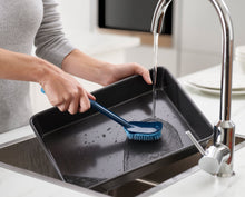 Load image into Gallery viewer, Joseph Joseph CleanTech Washing-up Brush