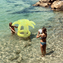 Load image into Gallery viewer, Sunnylife Inflatable Float Away Basketball Set - Tropical