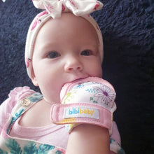 Load image into Gallery viewer, Bibipals Teething Mitt - Pink