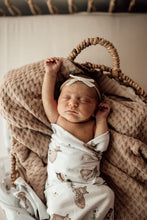 Load image into Gallery viewer, Snuggle Hunny Fox Baby Jersey Wrap & Beanie Set