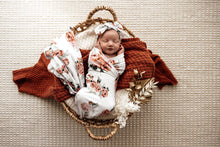 Load image into Gallery viewer, Snuggle Hunny Rosebud Baby Jersey Wrap & Topknot Set