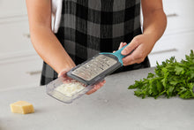 Load image into Gallery viewer, Grand Designs Kitchen Collection Catch & Grate - Coarse