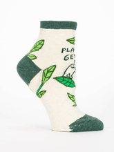 Load image into Gallery viewer, Blue Q Ankle Socks - Plants Get Me.
